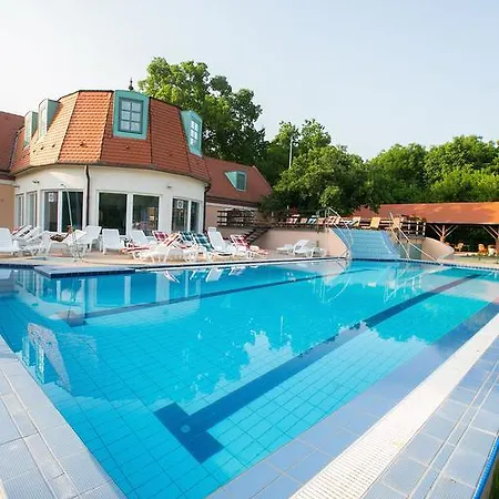 Hotel Zichy Park