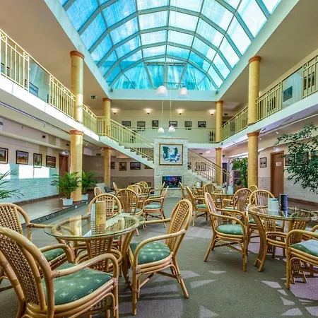 Zichy Park 4* Bikács