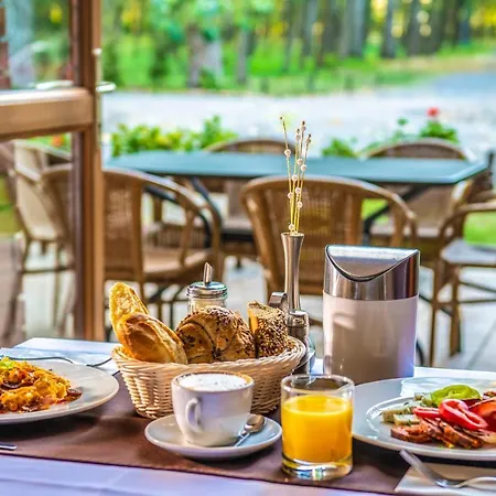 Zichy Park Hotel