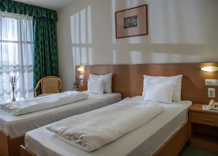 Zichy Park Hotel