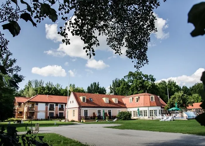 Zichy Park Hotel